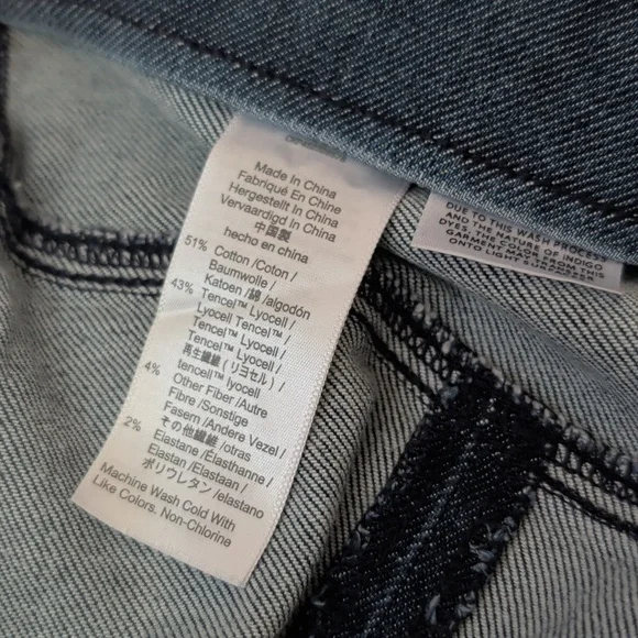 Madewell NWOT Slim Demi-Boot Jeans W/ Center Seam Size 24 - Picture 8 of 11